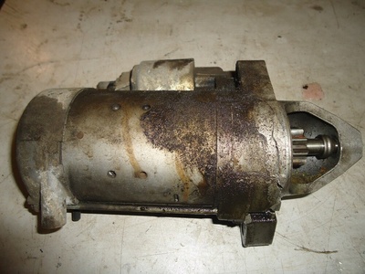 057911023E Стартер Audi A8 D3 2002-2010