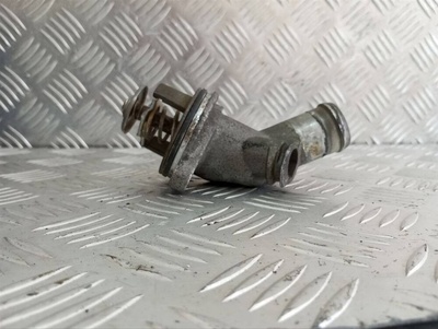 06c121111c Корпус термостата Audi A6 C5 1997-2001 2001