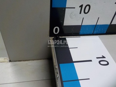9046709050 Крепеж (клоп) Toyota Avensis I (1997 - 2003)