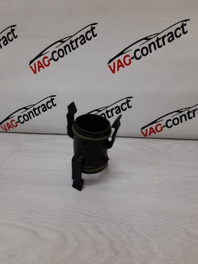 04E145875C Патрубок турбины Skoda Octavia A7 2013
