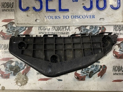 5253652120 КРЕПЛЕНИЕ БАМПЕРА Toyota SPADE NCP141, NCP145, NSP140, NSP141 52536-52120