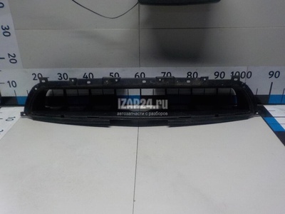 MN126459 Решетка в бампер центральная Mitsubishi Lancer (CS/Classic) (2003 - 2008)