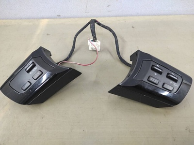 EG28664M0 кнопки управления на руле Mazda CX-7 2008