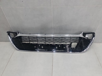 STTYL7000G0 Решетка радиатора Toyota Camry V70 2017-