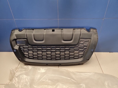 STRND1000GF0TW Решётка в бампер центральная Renault Duster 2010-
