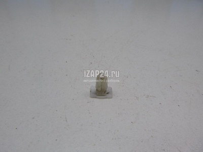 51471840960 Крепеж (клоп) BMW 1-serie E82/E88 (2007 - 2013)