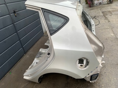 POSZYCIEI30 крыло левый заднего задняя четверть обшивка hyundai i30 i 07 - 12 qu hatchback