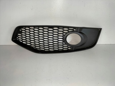 8P0807681D решетка радиатора решётка бампера передняя левая audi a3 s3 8p 07 -