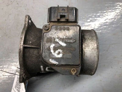 F82F12B579DA Расходомер воздуха Mazda 626 GF 1999 F82F-12B579-DA