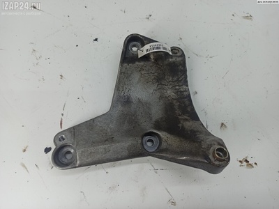 078260835F Кронштейн компрессора кондиционера Audi A6 C5 (1997-2005) 1999