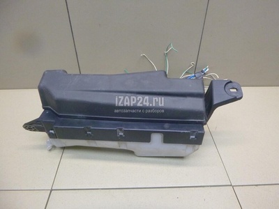 8274105030 Блок реле Toyota Avensis II (2003 - 2008)