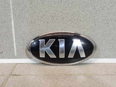86320C5100 Эмблема Kia Sorento UM