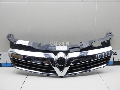 1320371 Решетка радиатора GM Astra H / Family (2004 - 2015)