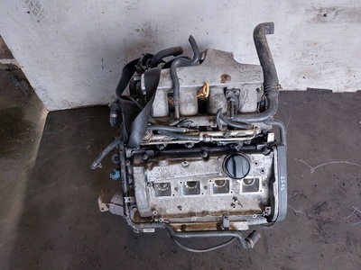 AEB058145703L двигатель бензиновый passat b5 1.8 т aeb 058145703l