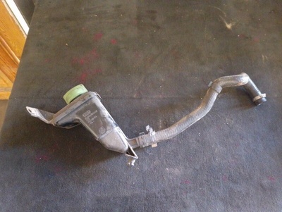 8E0422373 Бачок гидроусилителя Audi A4 B6 2002