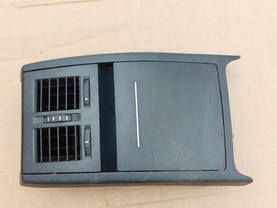 1Z08192031Z0863284 skoda октавия ii рестайлинг решетки вентилятора подлкотника 1z0819203 1z0863284