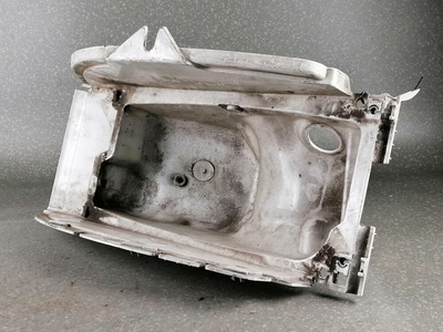 1936675 Корпус фары правый SCANIA