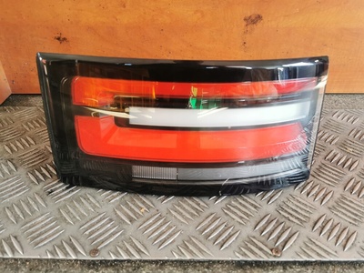 LR126302 land rover discovery фонарь багажник