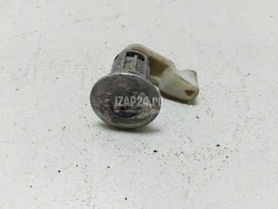 7701471222 Вставка замка двери Renault Clio II/Symbol (1998 - 2008)