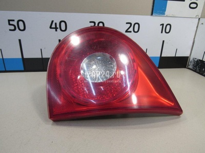 1K6945094E Фонарь задний внутренний правый VAG Golf V (2003 - 2009)
