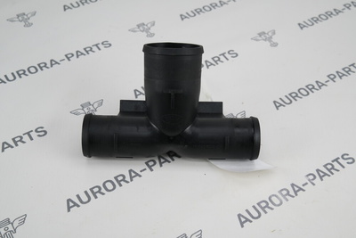 LR036476 Тройник патрубков интеркуллера Land Rover Range Rover 30DDTX L405 2012
