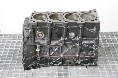4hp20 blok двигателя 6110110501 мерседес вито 638 2.2 cdi v - klasa спринтер c - klasa