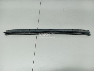 82839JG000 Уплотнитель двери Nissan X-Trail (T31) (2007 - 2014)
