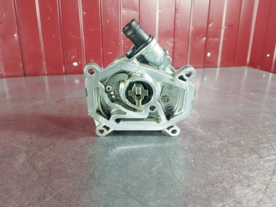 A2701800901 Насос вакуумный Mercedes E-class W212 2014 , A2702300165, A2701801001, , A2702300365