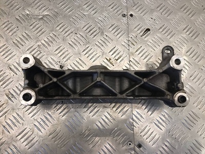 9655923080 кронштейн двигателя Peugeot 308 T7 2011