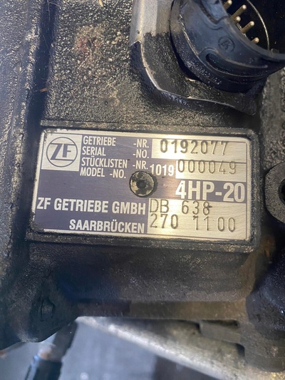 4HP206382701100 кпп вито v - klasa 638 2.2 cdi автомат 4hp - 20 6382701100 2001 rok