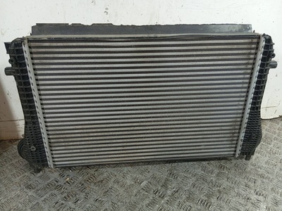 3C0145805P Интеркулер 1.9 - 2.0TDI , 2.0TFSI , BEHR. SEAT Toledo 3 2007