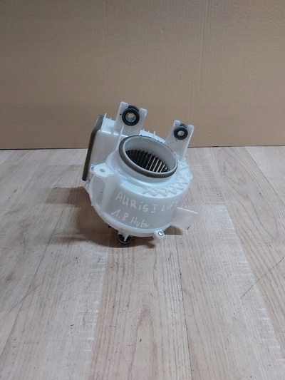 G923047070 toyota auris i 1 , 8 гибрид вентилятор батареи нагнетатель g9230 - 47070