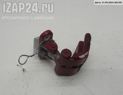1h6827301b Петля крышки (двери) багажника Volkswagen Golf-3 1992