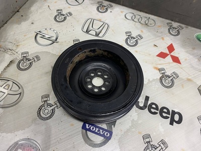 06E105251C Шкив коленвала Audi A6