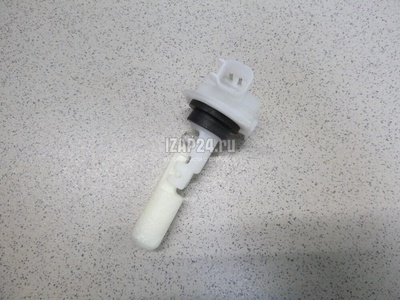LR037568 Датчик уровня в бачок омывателя Land Rover Range Rover Sport 2013