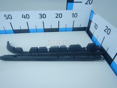 LR043783 Уплотнитель двери Land Rover Range Rover Sport 2013