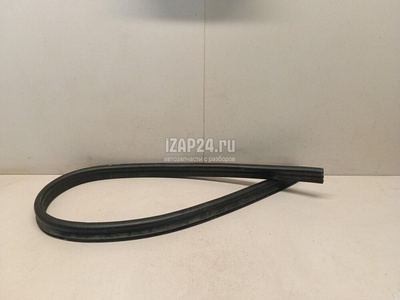 8W0823723A Уплотнитель (внутри) VAG A4 [B9] 2015