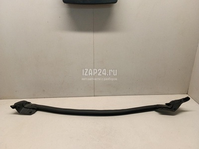 8W8839479 Уплотнитель стекла двери VAG A5/S5 (F5) 2017
