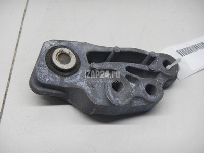 BDGF39010 Кронштейн двигателя задний Mazda Mazda 3 (BP) 2019