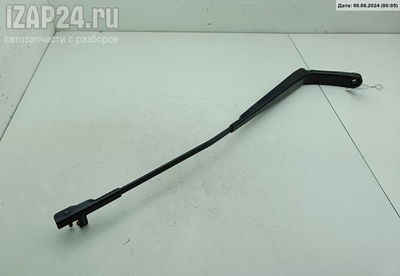 1T0955410A Щеткодержатель (поводок стеклоочистителя) передний R Volkswagen Touran 2004