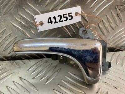 854851 Ручка внутренняя задняя левая Volvo V40 1999-2004 2000