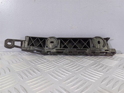 565807393D Кронштейн крепления бампера заднего Skoda Kodiaq 2022