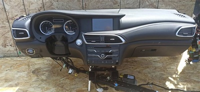 682005DF0A Приборная панель (торпедо) Infiniti QX30 I (2015—2019) 2018 68200-5DF0A