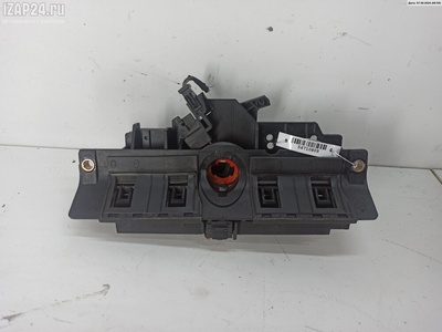 4B0827565H Ручка крышки (двери) багажника Audi A6 C5 (1997-2005) 2000