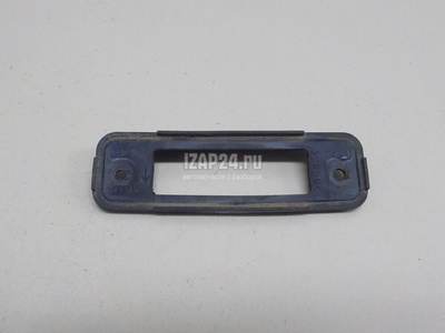 84940SA010 Уплотнитель (наружный) Subaru Forester (S11) (2002 - 2007)