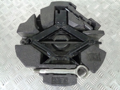 97035FG030 subaru forester iv пенополистирол багажника