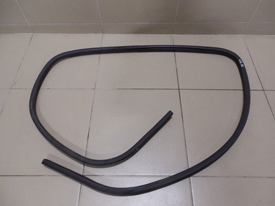 1426714 Уплотнитель (внутри) FORD Fusion 2002-2012