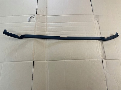8r0823126h уплотнитель капота audi