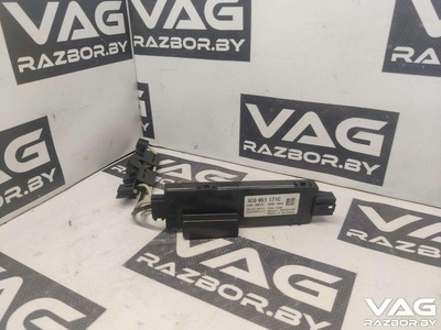 3C0951171C Датчик сигнализации Volkswagen Passat B7 2011