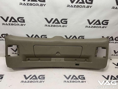 4L0867973B Обшивка крышки багажника Audi Q7 4L 2008